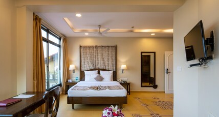 The Crown Goa Room Type - Honeymoon Suite