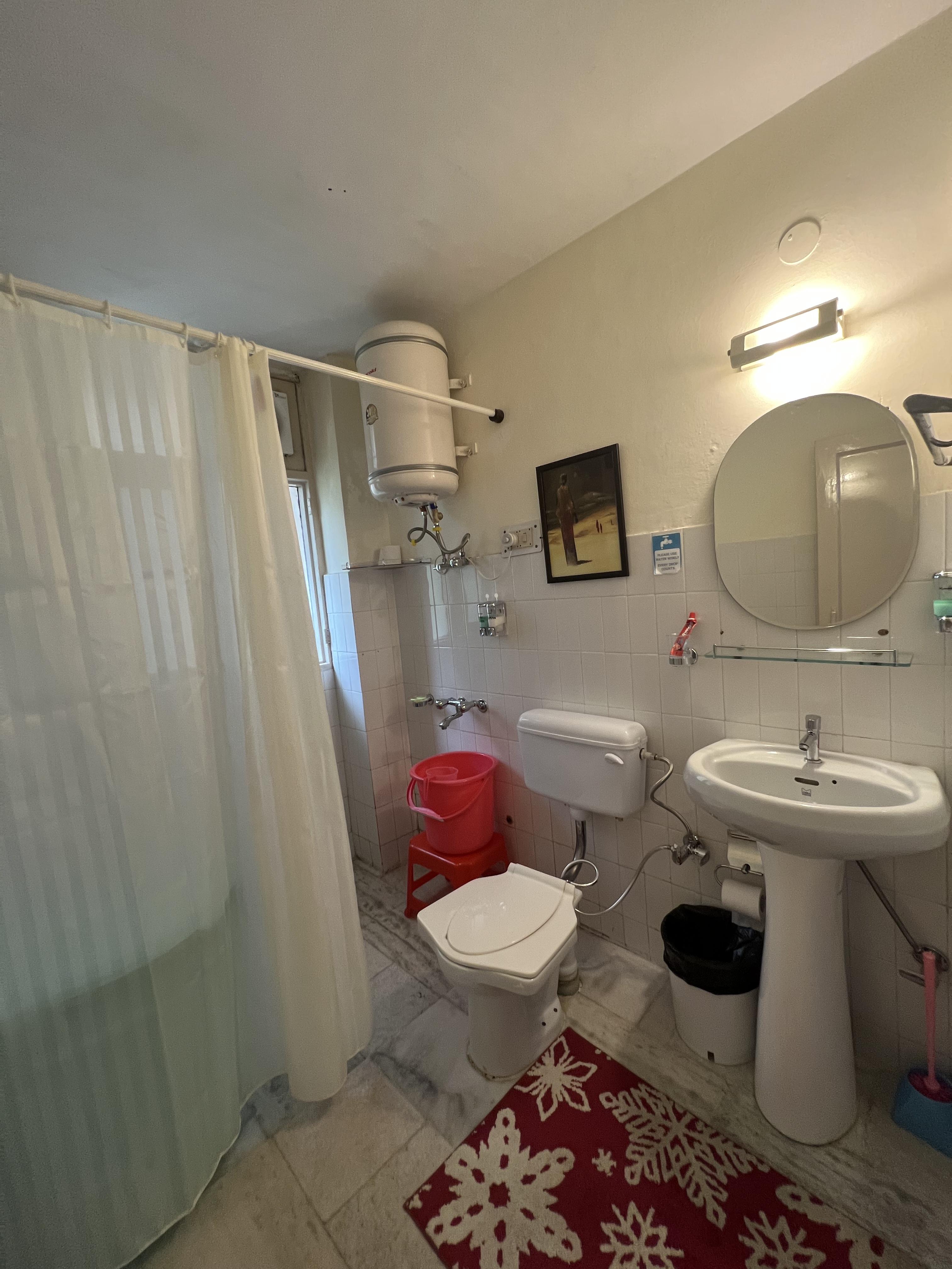 Home away from Home Super tidy and pocket friendly - Tap to explore photos
