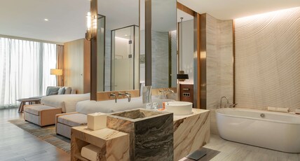 Conrad Xiamen Room Type - 2 QUEEN DLX SEA VIEW