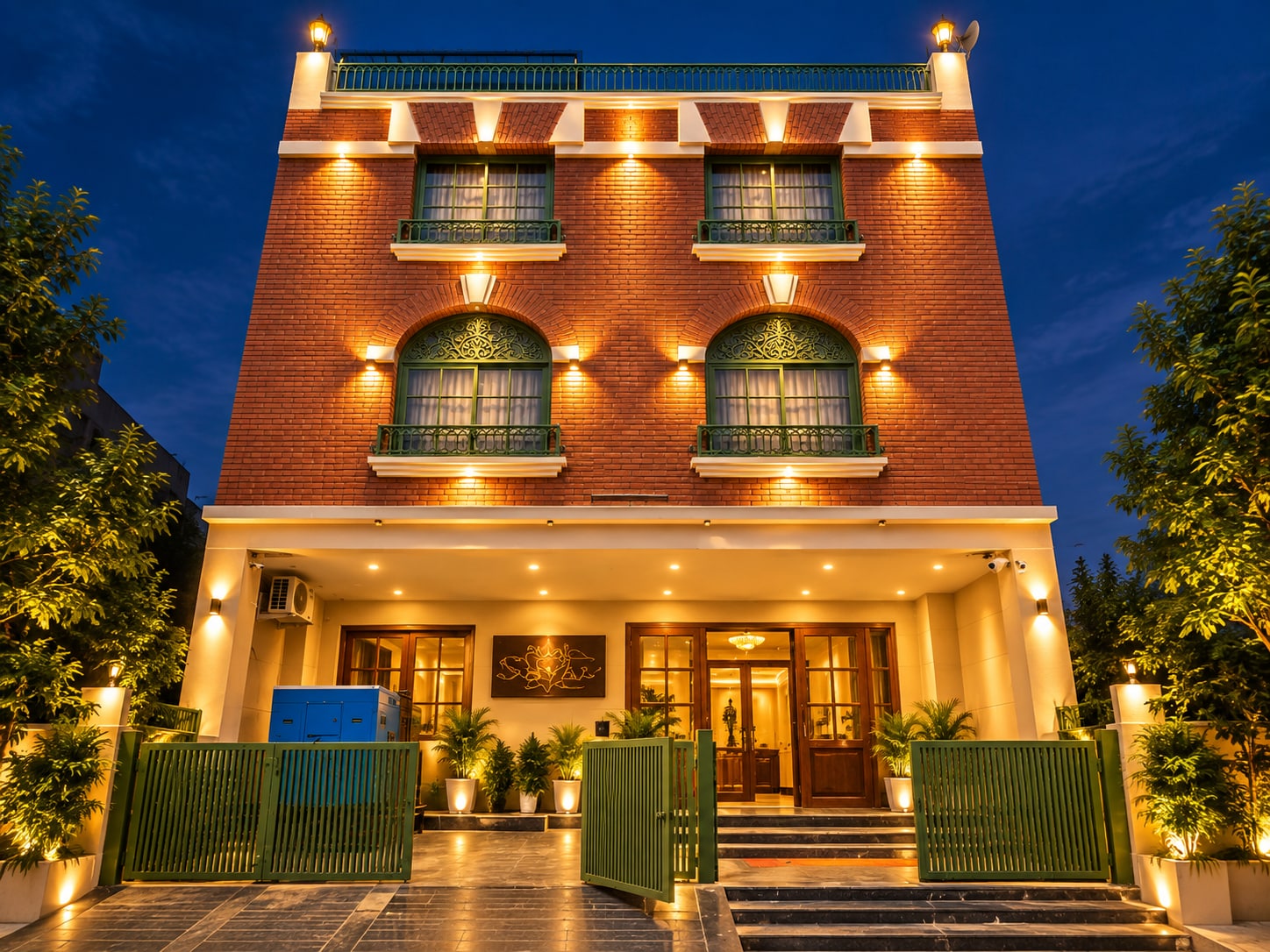 Hotel Shri Shyam Palace - Tap to explore photos