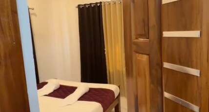 Golden Lotus Room Type - Bedroom 1