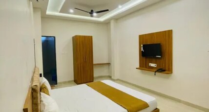FabHotel AVR Room Type - Premium Room