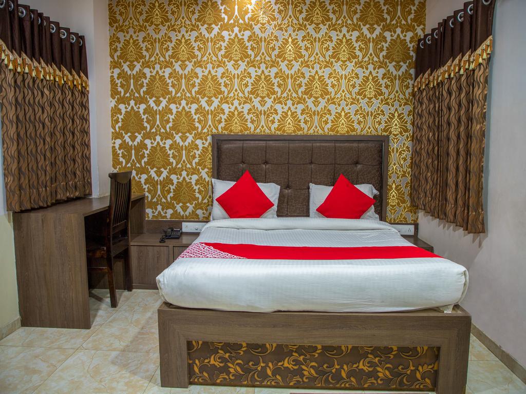 Hotel A R Excellency - Tap to explore photos