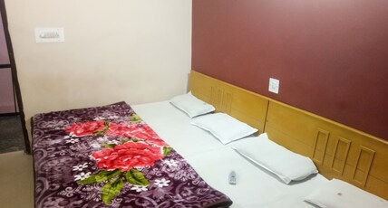 Rishu Palace Lodge Room Type - Non AC Four Bed