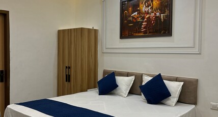 The crystal Inn Room Type - Bedroom 7