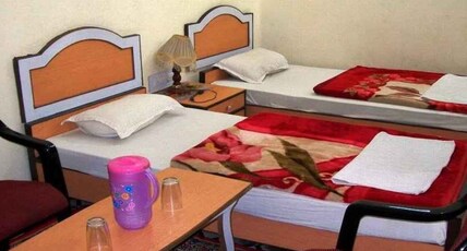 Meera motel Room Type - NON AC DOUBLE BED ROOM