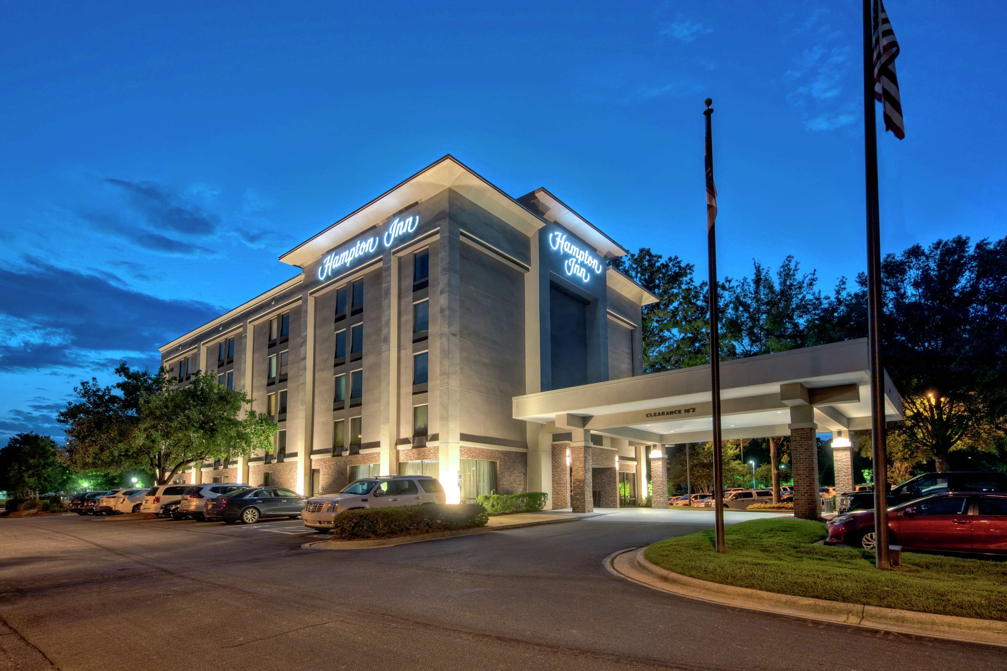 Hampton Inn Raleigh Cary - Tap to explore photos
