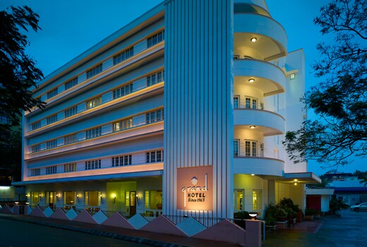 Grand Hotel