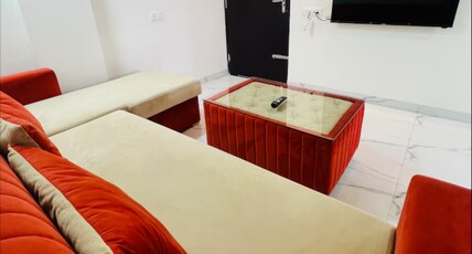 1 BHK Entire Flat near Airport with Balcony Room Type - 1 BHK Entire Flat near Airport with Balcony