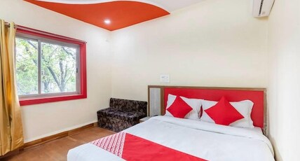 Hotel Vanice Blue Room Type - Queen Bed Room with City View