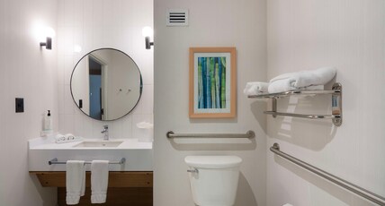 Hampton Inn by Hilton Saltillo Airport Area Room Type - 1 KING ACCESSIBLE NONSMOK
