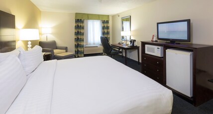 Holiday Inn Express Hotel & Suites-Saint Joseph Room Type - Standard Room
