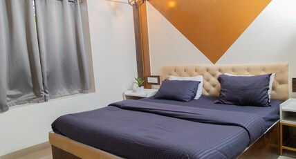 Copper 11 Service Apartments -SB Road, Shivaji Nagar, Pune Room Type - One Bedroom Apartment with King bed and Mountain View Copper 11 Service Apartments -SB Road, Shivaji Nagar, Pune Room Type - One Bedroom Apartment with King bed and Mountain View