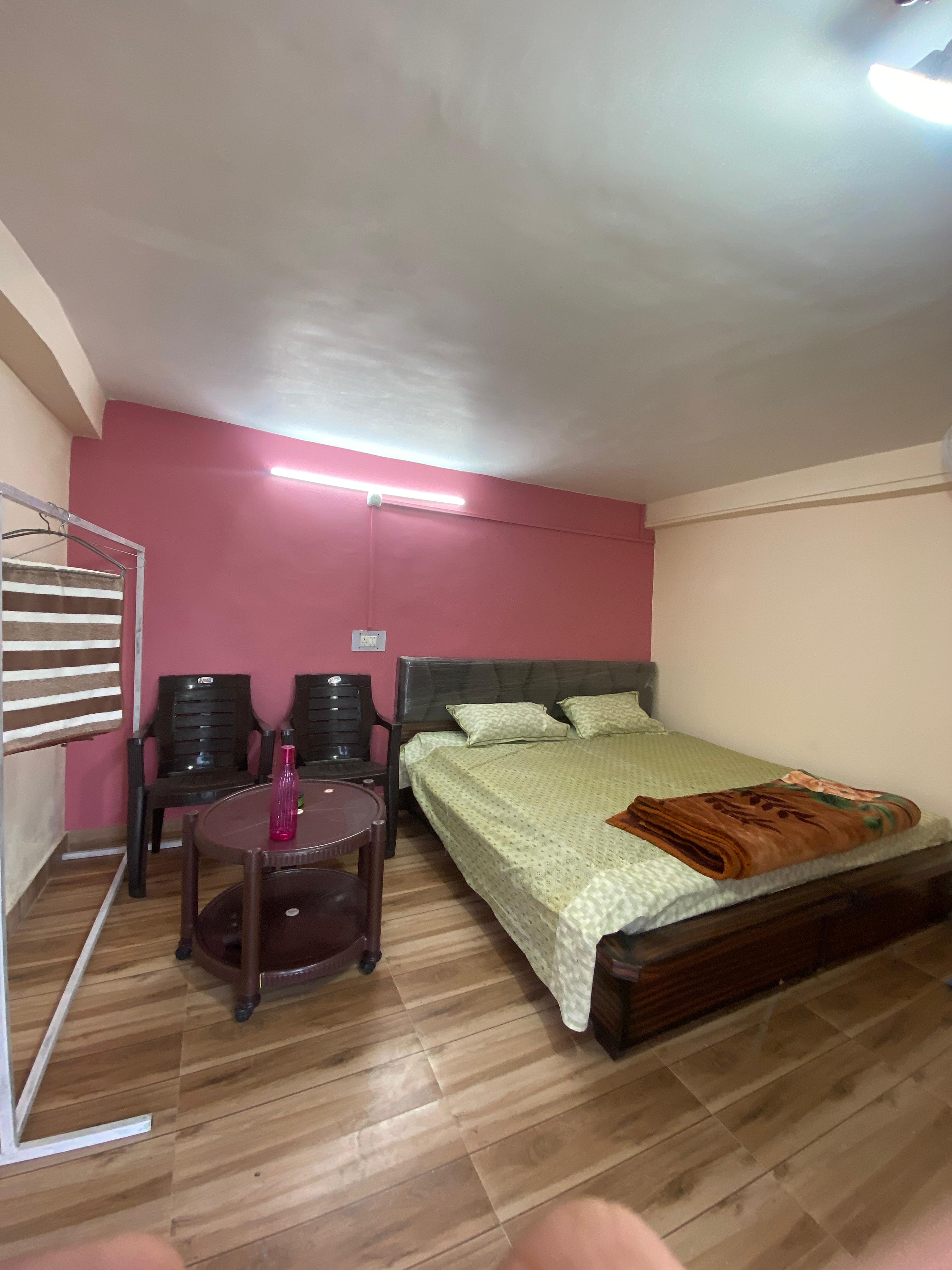 Gautam Ashiyana Homestay - Tap to explore photos
