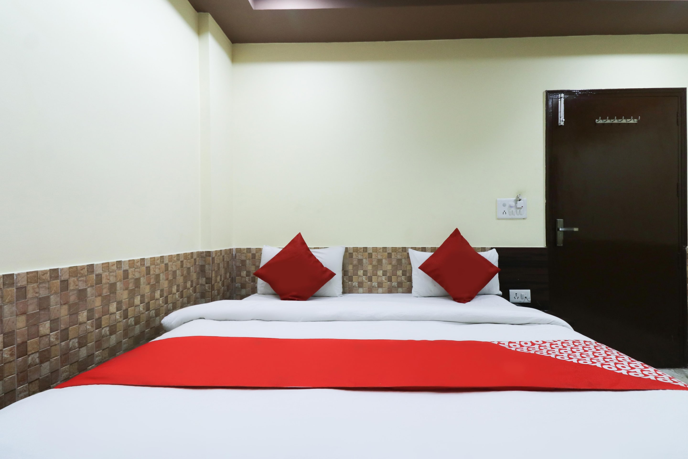 Hotel O Dwarkadhish - Tap to explore photos