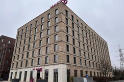 Moxy London Excel by Marriott