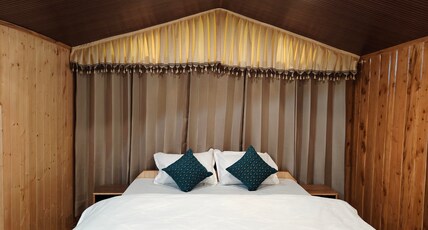 Deodar Homestay Room Type - Suite room 1