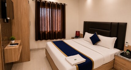 Hotel Royal Aanandam, Gwalior Room Type - Super Deluxe Room Hotel Royal Aanandam, Gwalior Room Type - Super Deluxe Room