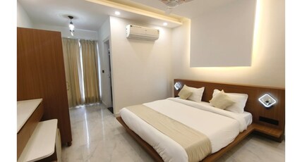 Hotel YJ Manor Room Type - Deluxe Room