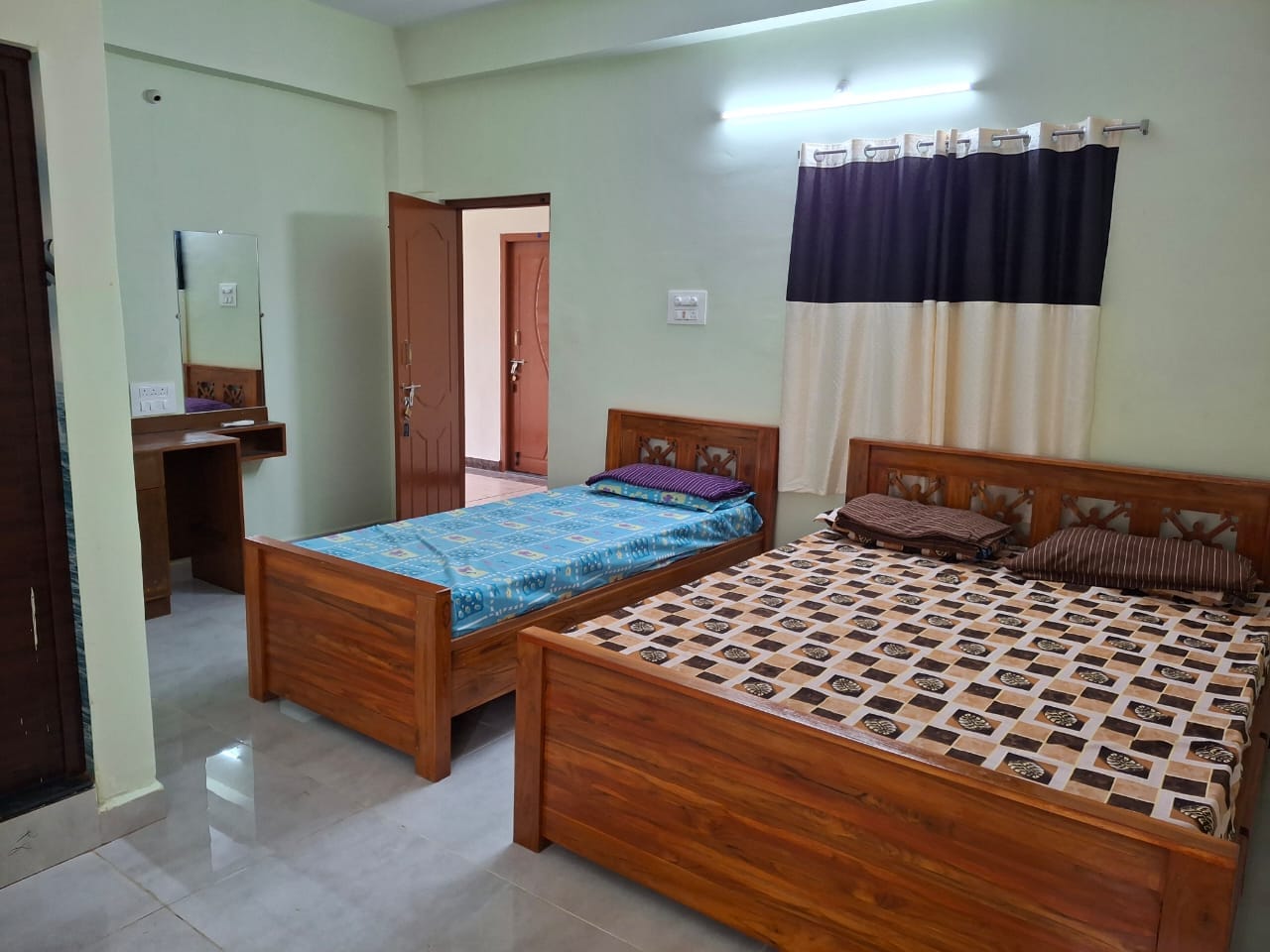 Sree Thirumala Lodge - Tap to explore photos