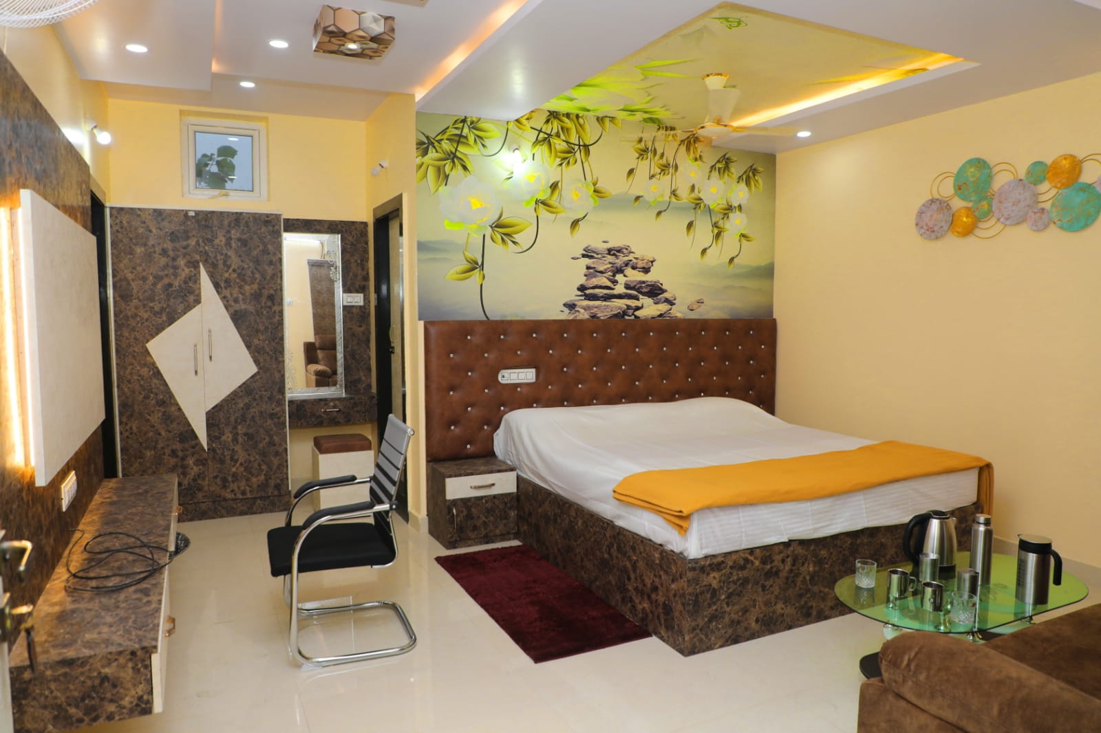 NYRA KRISHNA STAY INN - Tap to explore photos