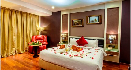 PGS Vedanta Room Type - Super Deluxe Room with Bathtub