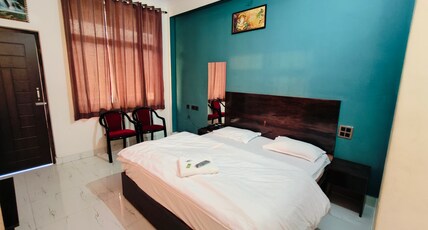 Hotel Moonrise (Valley View Property) - Srinagar Room Type - AC Super Deluxe With Private Balcony