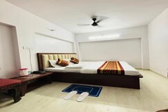 FabHotel Tirth Comfort Stays