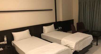 Kyriad Hotel Vijayapura by OTHPL Room Type - Superior Twin Room
