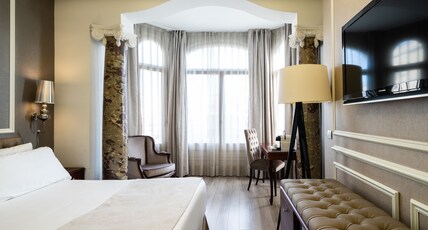 Catalonia Passeig de Gracia Room Type - Superior Room