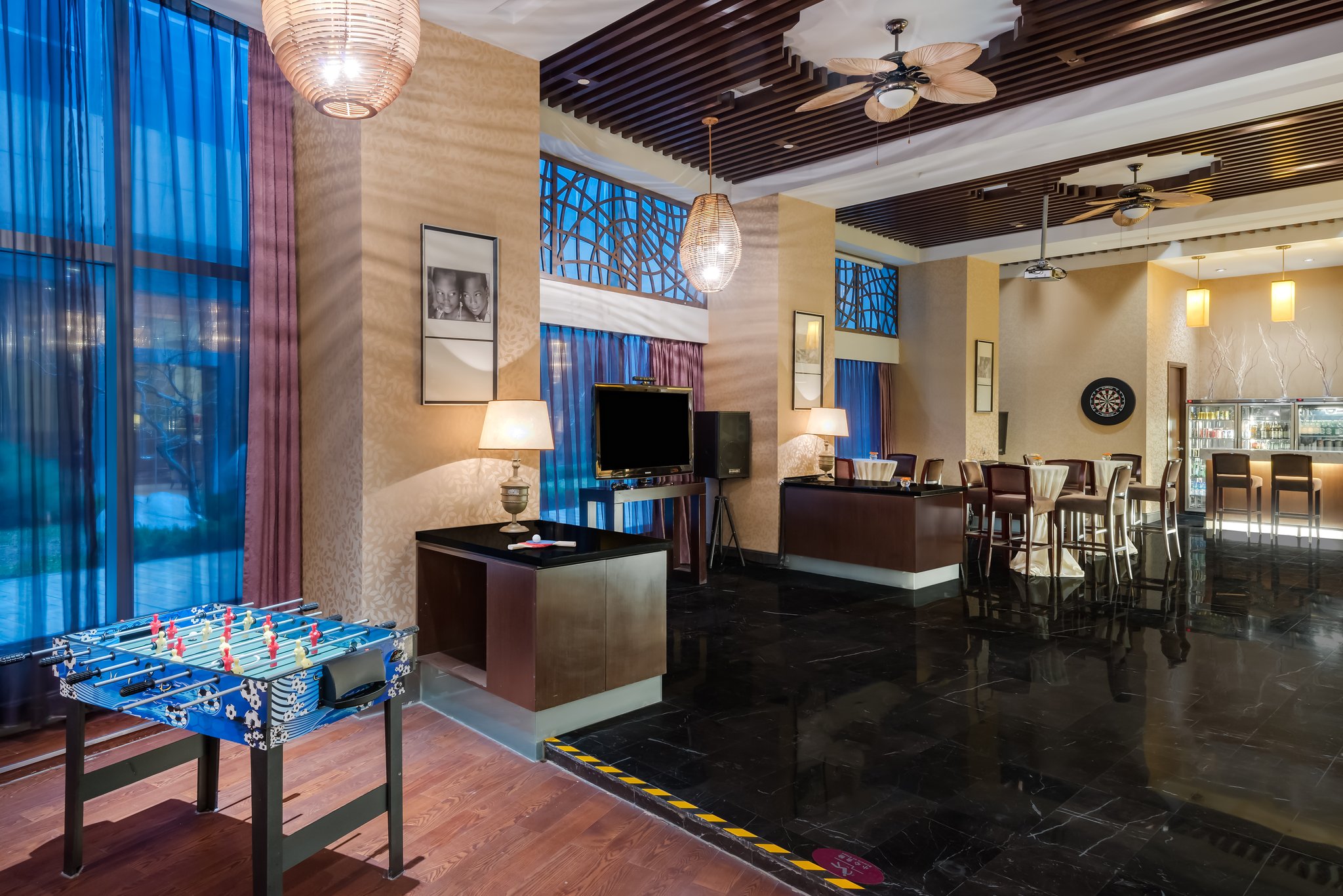 Crowne Plaza YANTAI SEA VIEW - Tap to explore photos
