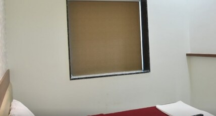 Vipul Residency Room Type - Deluxe AC Room