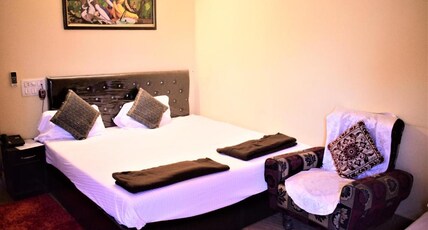 DS Residency Varanasi Room Type - Deluxe Room