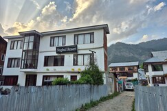 Hotel Nagbal Resort (Friendly Budget Stay in Pahalgam)