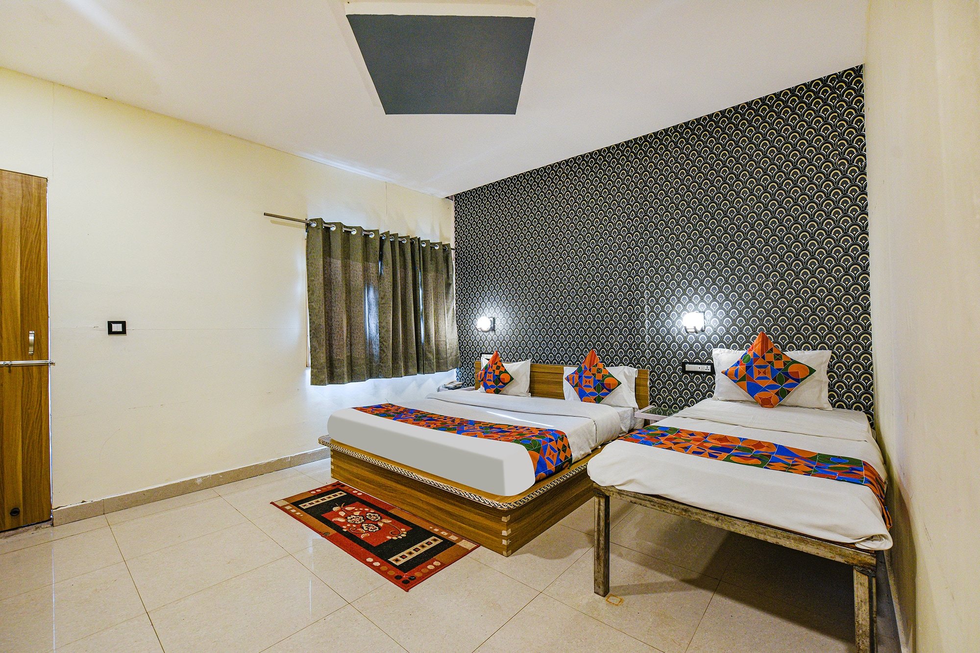 FabHotel Sizzling Resort & Adventure - Nr. Main Market - Tap to explore photos