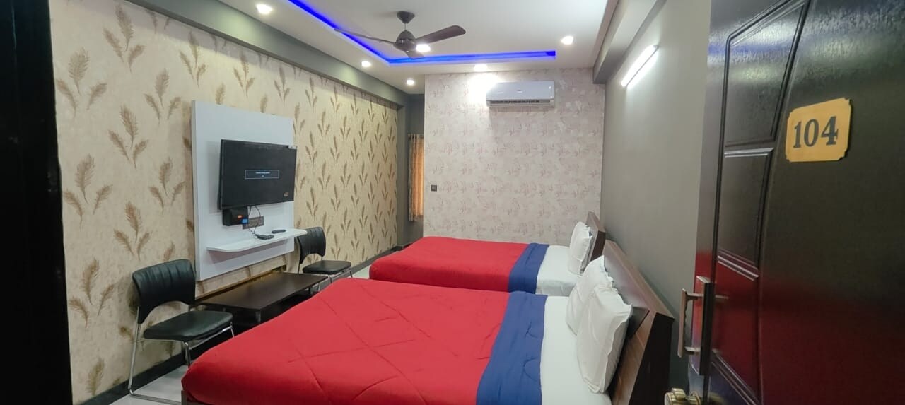 SHREE MAHALAKSHMI RESIDENCY - Tap to explore photos