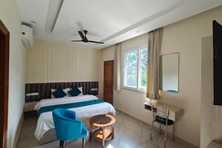 Hotel Devaaya Palace @ Laxman Jhula