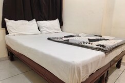 Hotel om vadodara