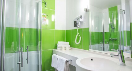 ibis Styles Bourges Room Type - Standard Room with 1 double bed