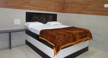 Hotel Kamala Sadana Room Type - STANDARD AC ROOM