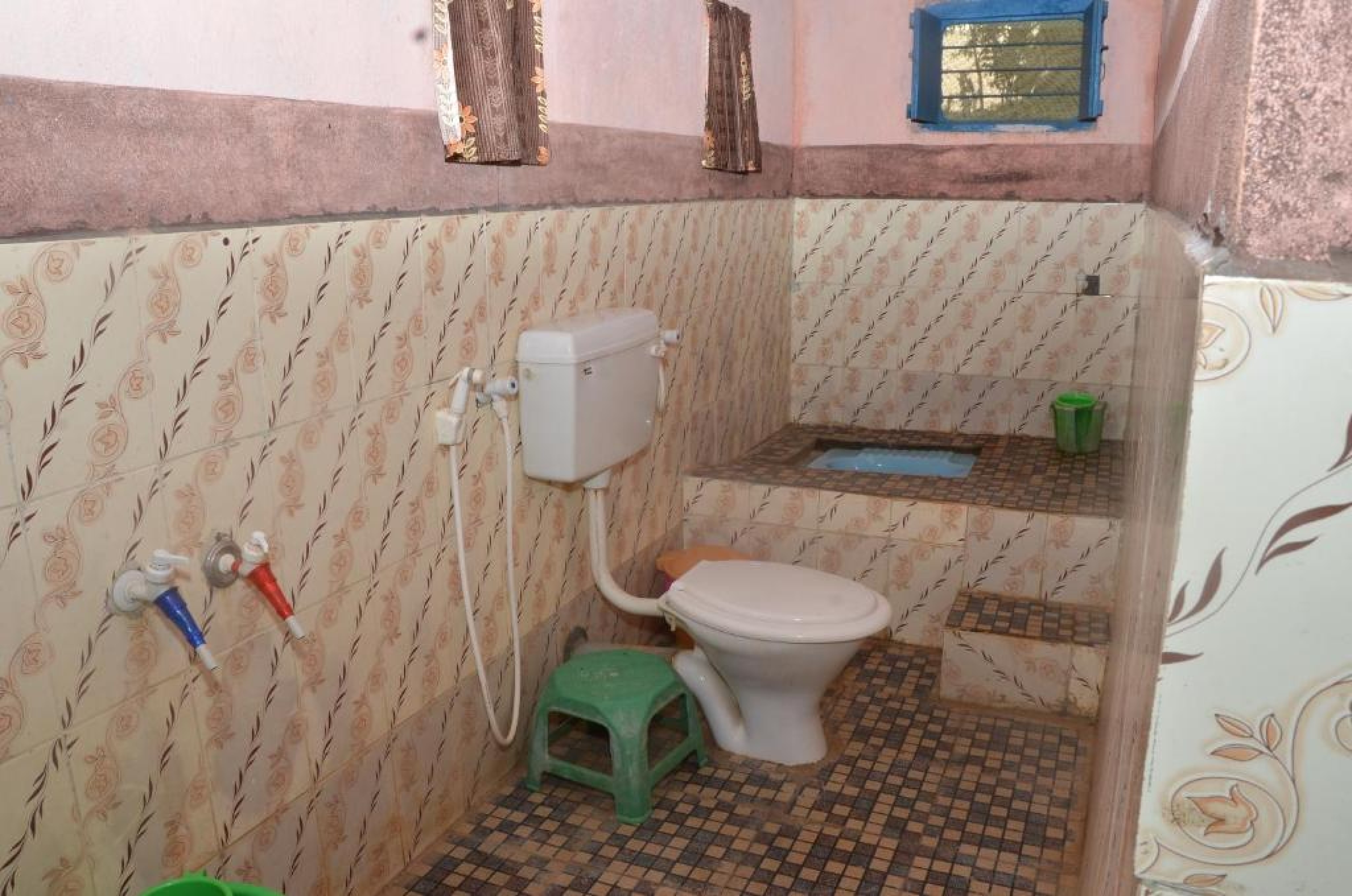 Madhuvan Homestay | Rooms & Cottages - Tap to explore photos