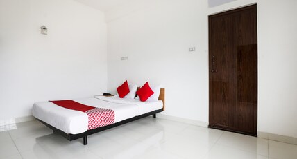 Hotel O Black Pearl Residency Room Type - Classic