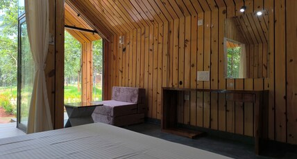 Royal Villa Resort Room Type - Premium Room