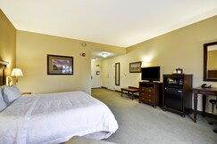 Hampton Inn & Suites North Charleston-University Blvd