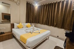 Photos of Hotel Trimurti Executive