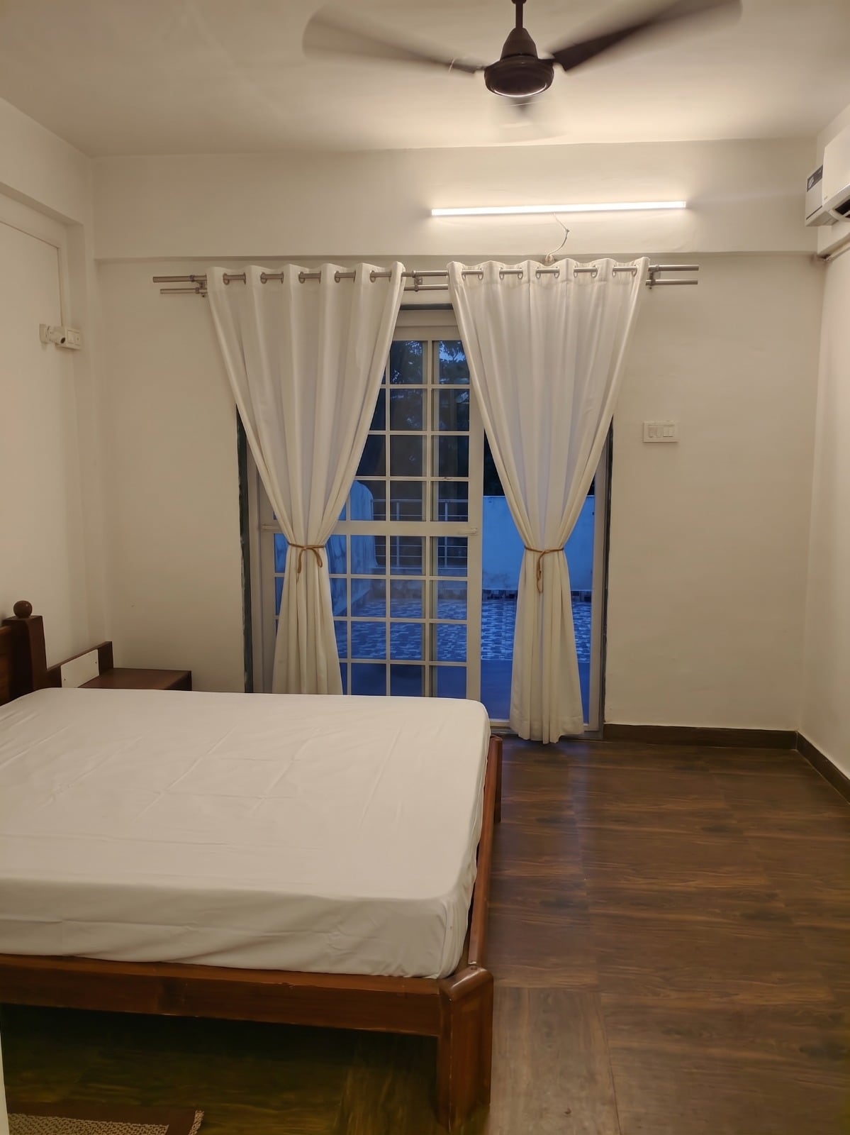 Lonavla & khandla Villa - Tap to explore photos