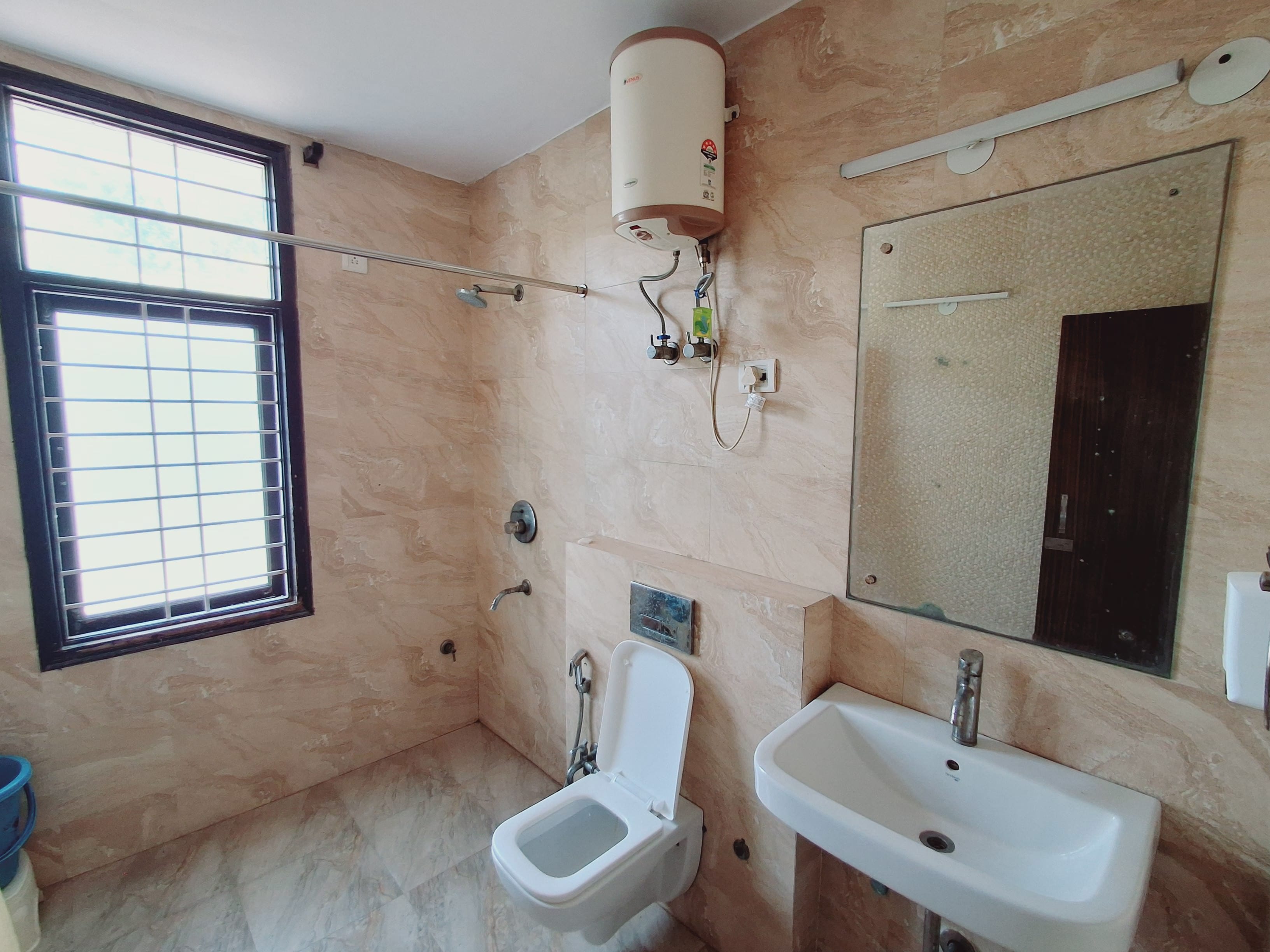 Nice Stay & Care | AC Rooms with Wifi | Sector 46 Noida - Tap to explore photos