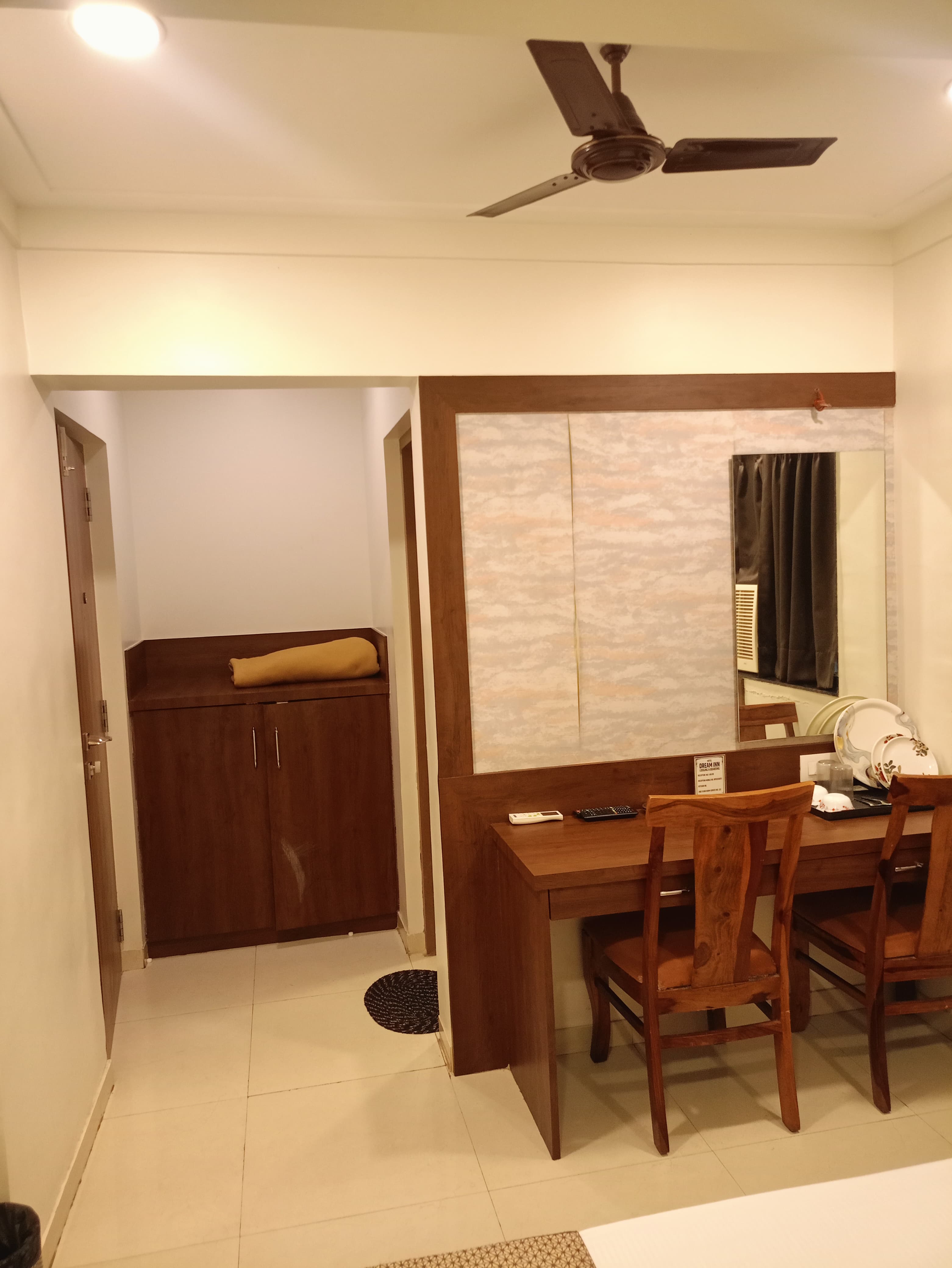 Hotel Dream Inn - Tap to explore photos