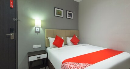 Yootel Boutique Hotel Room Type - Standard King
