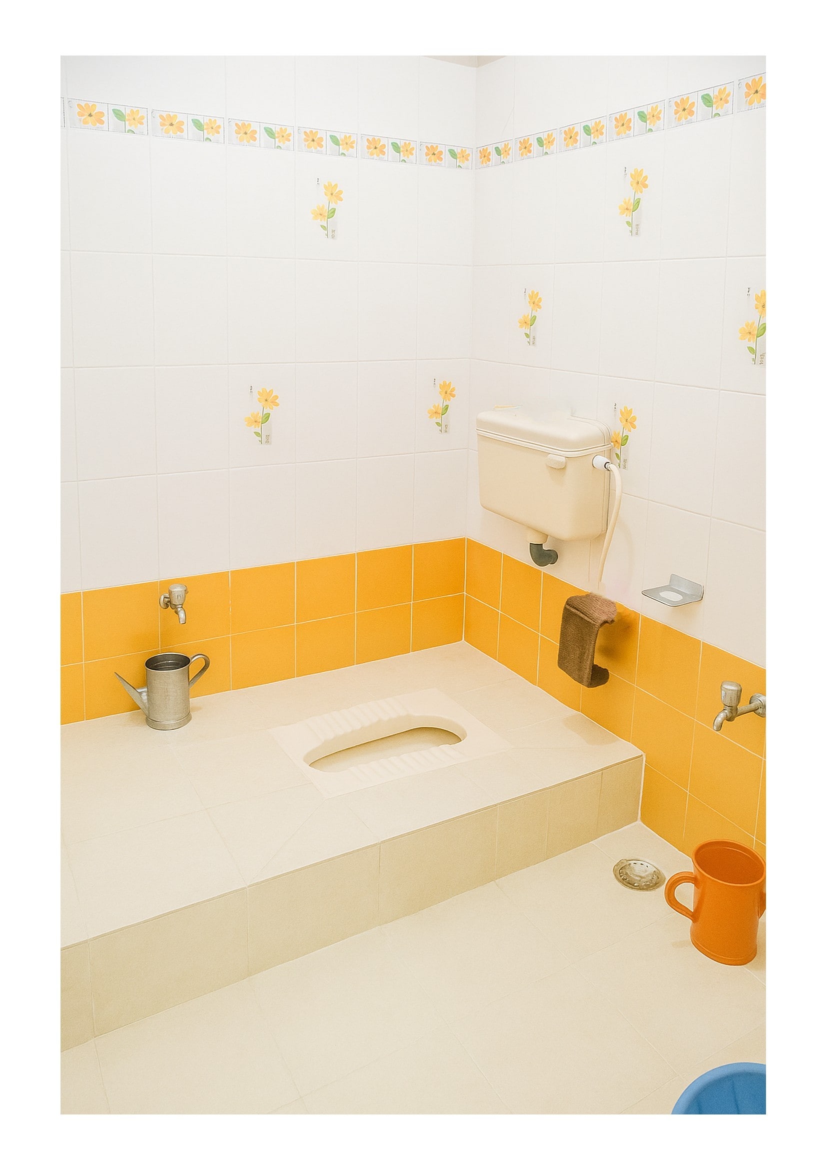 ZENEN-Cozy 2BHK - Tap to explore photos